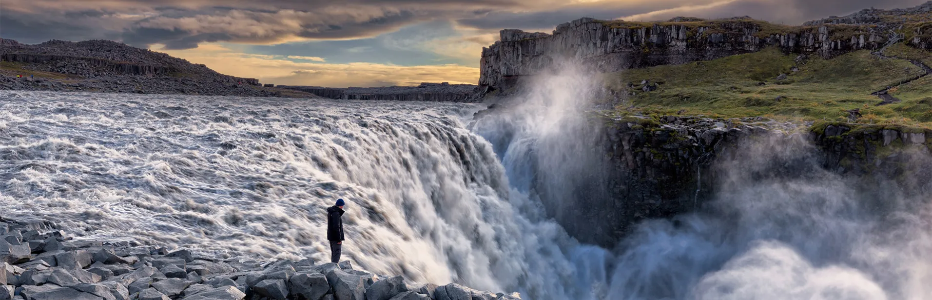 dettifoss, island